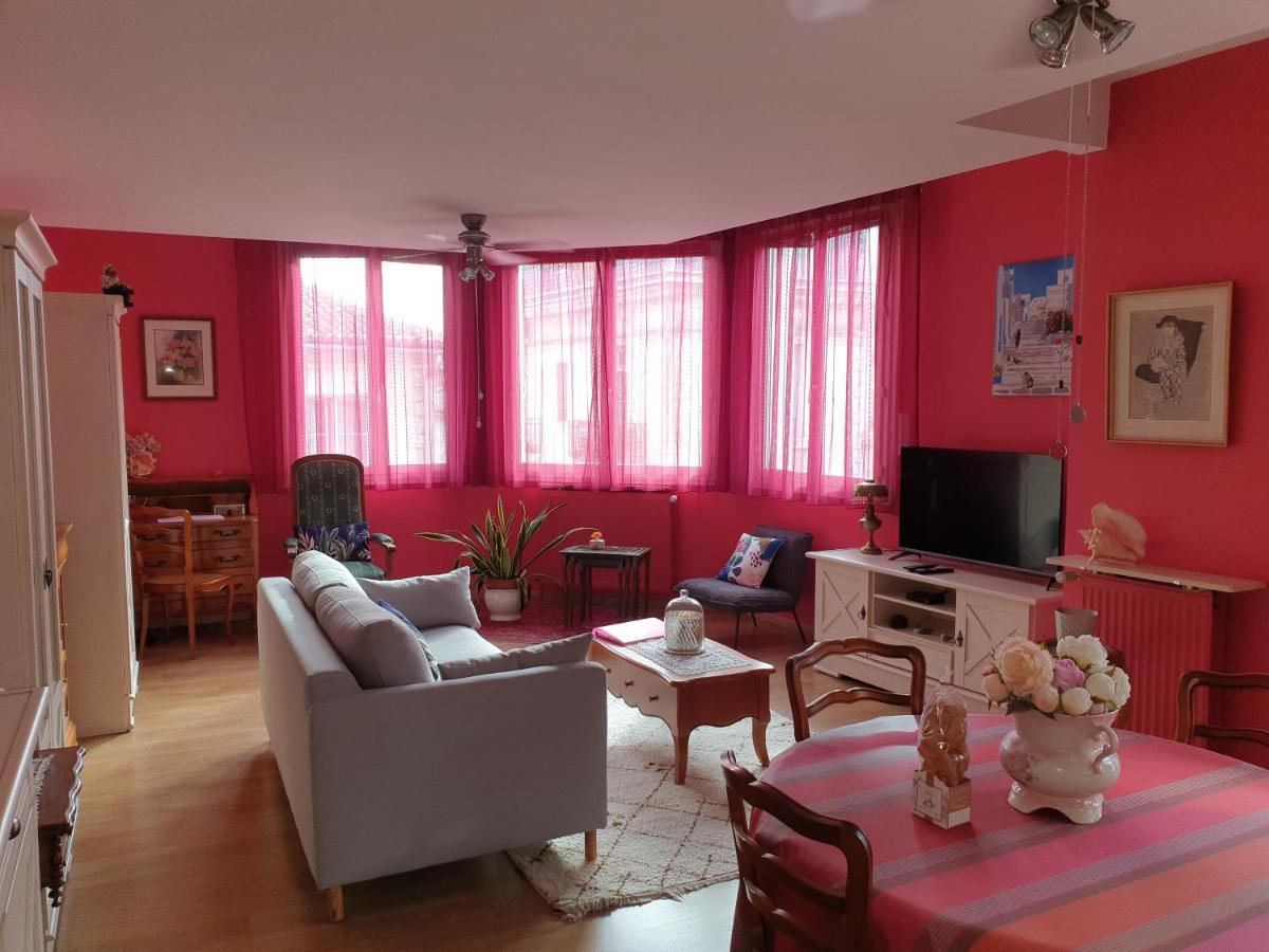 Appartement La Vie En Rose เปรีเกอ ภายนอก รูปภาพ